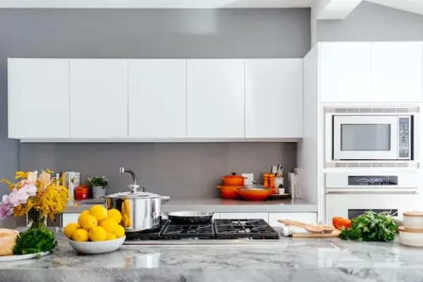 Top 5 Ingredients to Watch Out For in Kitchen Surface Cleaners